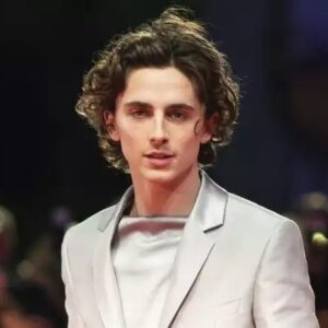 Read more about the article Timothée Chalamet is the new Johnny Depp!