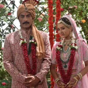 Read more about the article On hit Star Plus soap Anupama, the Shah family walks out as soon as newly-weds Vanraj and Kavya make an entry inside the Shah mansion.