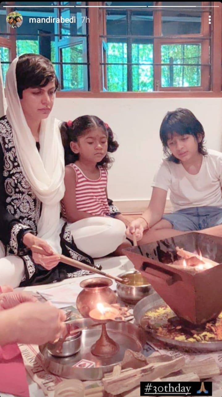 Read more about the article Mandira Bedi shares pic of special Pooja along with her kids, held a month after spouse Raj Kaushal’s demise