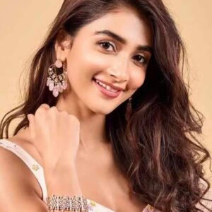 Read more about the article Pooja Hegde starrer ‘Beast’ and ‘Radhe Shyam’ to release on the coincided date..